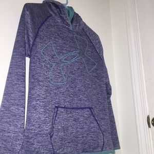 Under armour sweatshirt